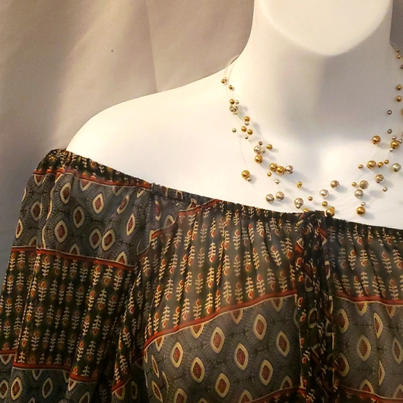 🎉3/$40🎉Boho Sheer Blouse - Picture 3 of 4